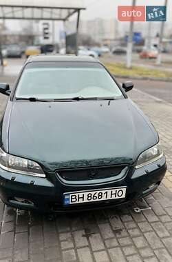 Купе Honda Accord 2001 в 