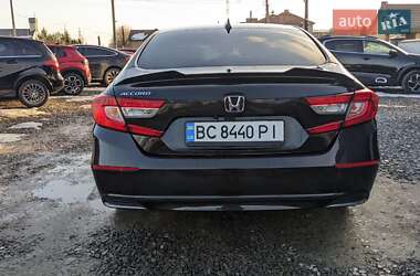 Седан Honda Accord 2018 в Львові