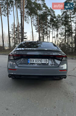 Седан Honda Accord 2023 в 