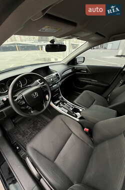 Седан Honda Accord 2016 в 