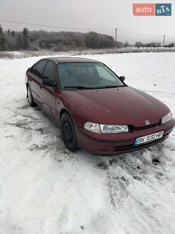Седан Honda Accord 1993 в Рівному