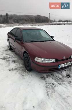 Седан Honda Accord 1993 в 