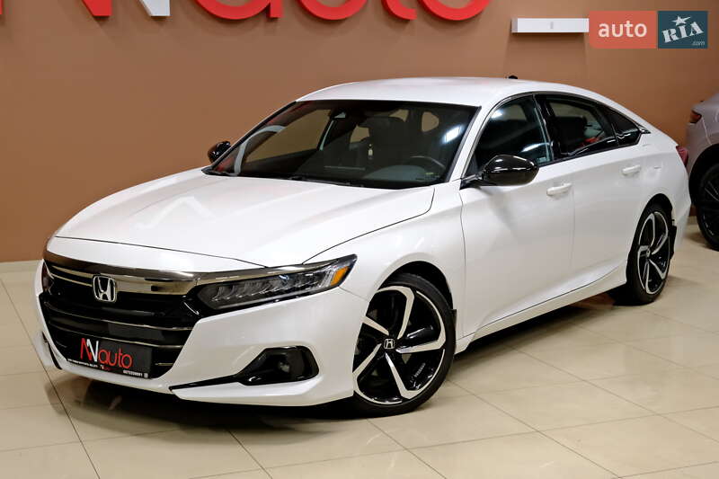 Седан Honda Accord 2023 в Одессе
