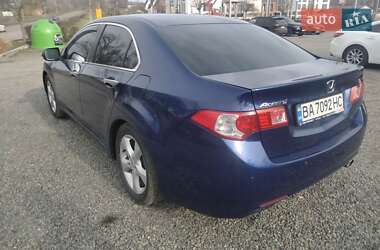 Седан Honda Accord 2008 в Умані