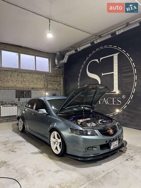 Седан Honda Accord 2003 в Києві