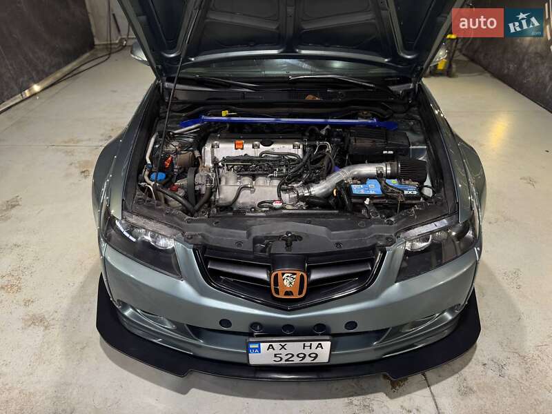 Седан Honda Accord 2003 в Києві