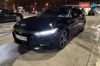 Седан Honda Accord 2019 в 