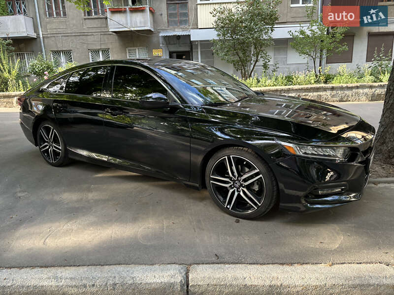 Honda Accord 2019