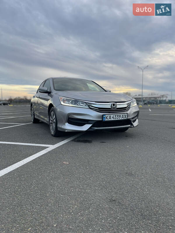 Седан Honda Accord 2016 в Киеве фото 11 Седан Honda Accord 2016 в Киеве