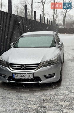 Седан Honda Accord 2013 в Буче