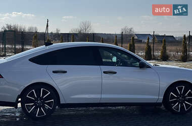 Седан Honda Accord 2023 в Луцке