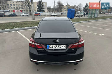 Седан Honda Accord 2017 в Киеве