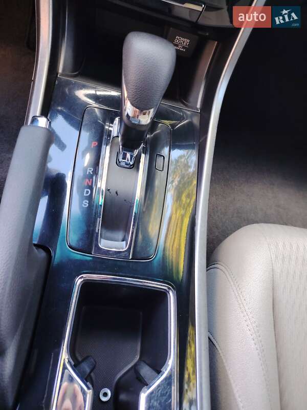 Купе Honda Accord 2017 в Києві