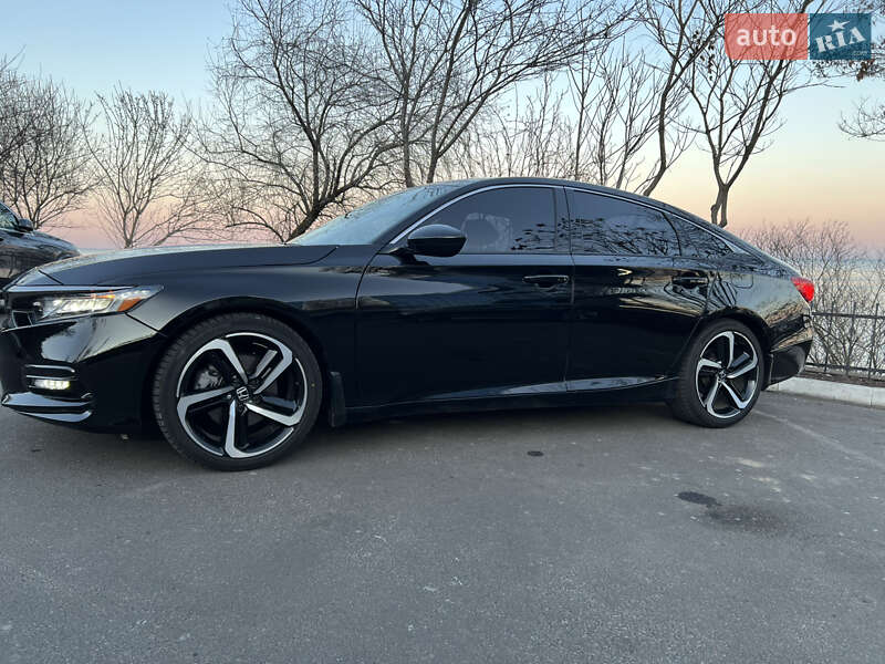 Седан Honda Accord 2019 в Одесі