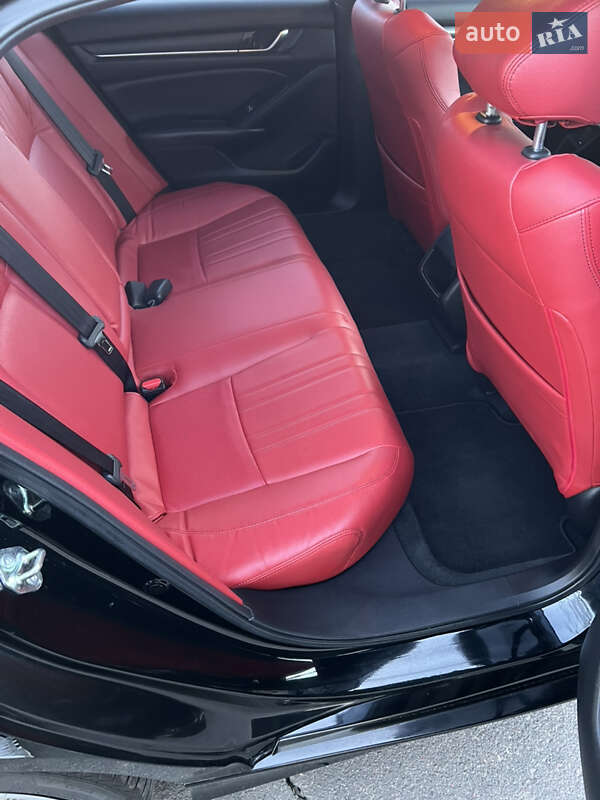 Седан Honda Accord 2019 в Одесі