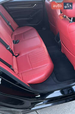 Седан Honda Accord 2019 в 