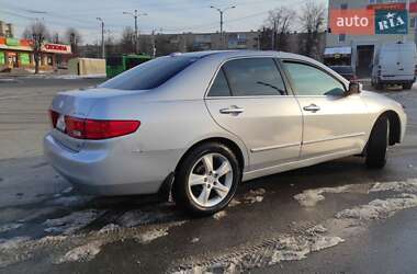 Седан Honda Accord 2004 в 
