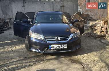 Седан Honda Accord 2014 в Тернополе