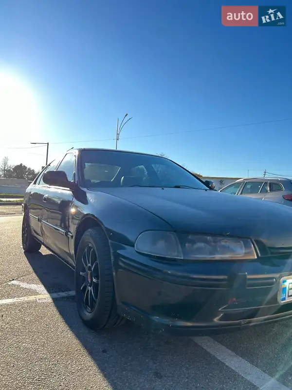 Седан Honda Accord 1995 в 