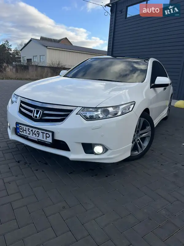 Honda Accord 2011