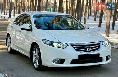 Седан Honda Accord 2012 в Києві