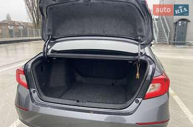 Седан Honda Accord 2018 в 