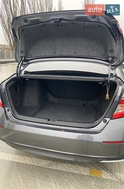 Седан Honda Accord 2018 в 