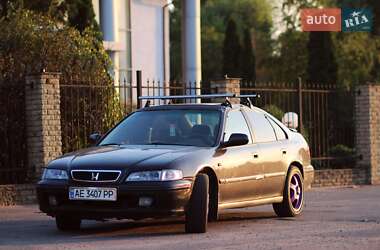 Седан Honda Accord 1998 в 