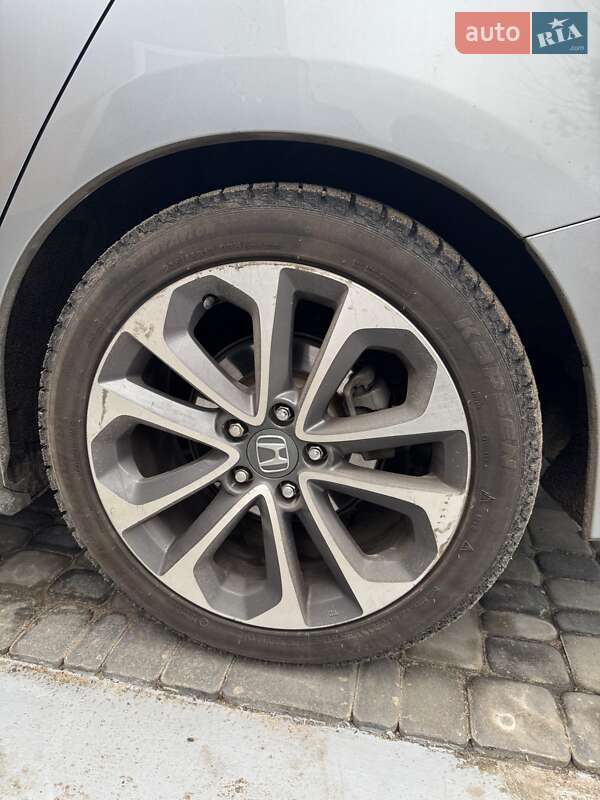 Седан Honda Accord 2017 в Кропивницком
