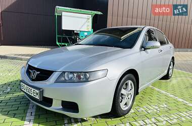 Седан Honda Accord 2004 в Черкасах