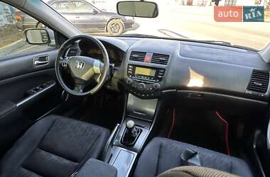 Седан Honda Accord 2004 в Черкассах