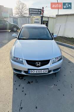 Седан Honda Accord 2004 в Черкассах