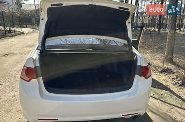 Седан Honda Accord 2011 в 