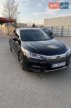 Седан Honda Accord 2016 в 