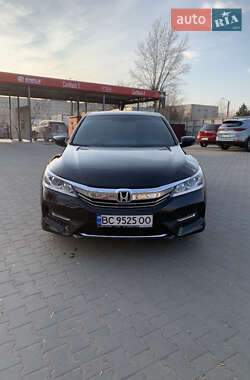 Седан Honda Accord 2016 в 