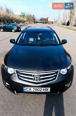 Універсал Honda Accord 2011 в Черкасах