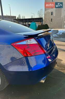 Купе Honda Accord 2008 в 