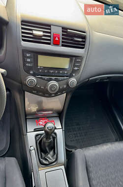Универсал Honda Accord 2006 в 
