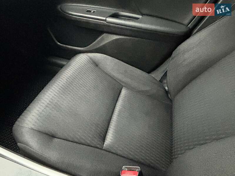 Седан Honda Accord 2013 в Краснограді