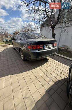 Седан Honda Accord 2005 в 