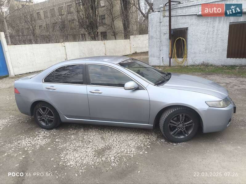 Седан Honda Accord 2004 в Запоріжжі