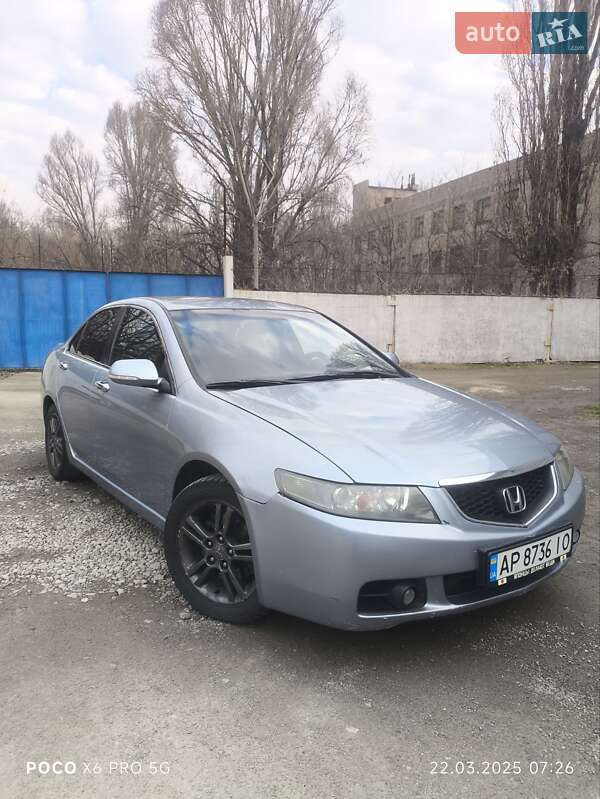 Седан Honda Accord 2004 в Запоріжжі