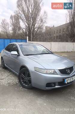 Седан Honda Accord 2004 в 