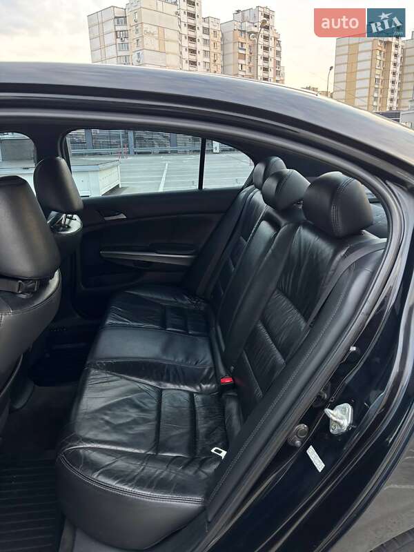 Седан Honda Accord 2008 в Киеве