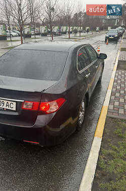 Седан Honda Accord 2012 в 