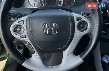 Купе Honda Accord 2015 в 