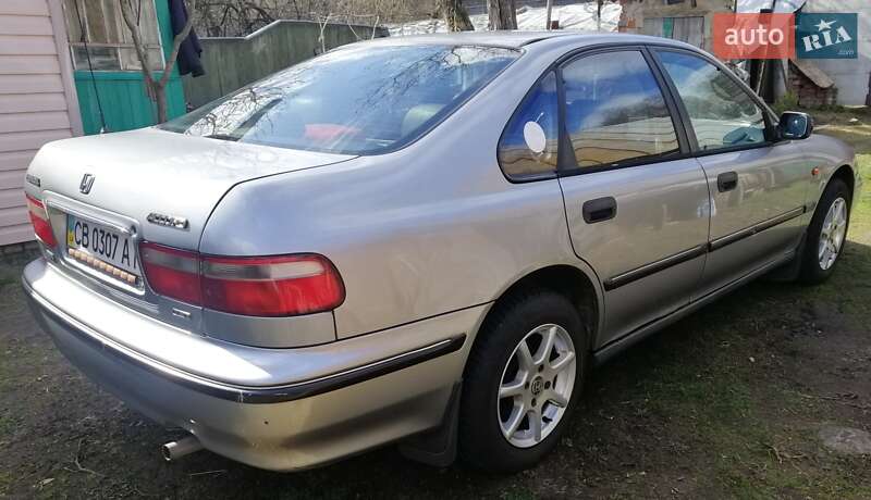 Седан Honda Accord 1997 в Чернігові