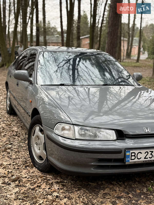 Седан Honda Accord 1994 в Львове