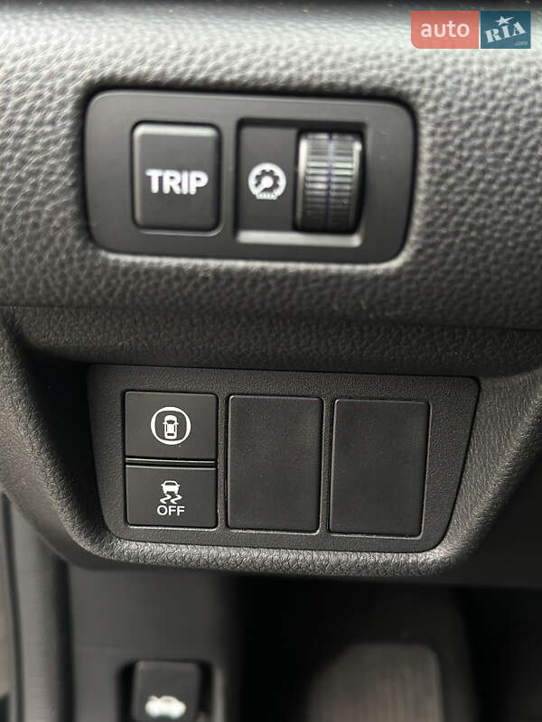 Седан Honda Accord 2018 в Киеве