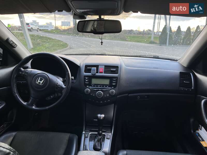 Седан Honda Accord 2006 в Львове